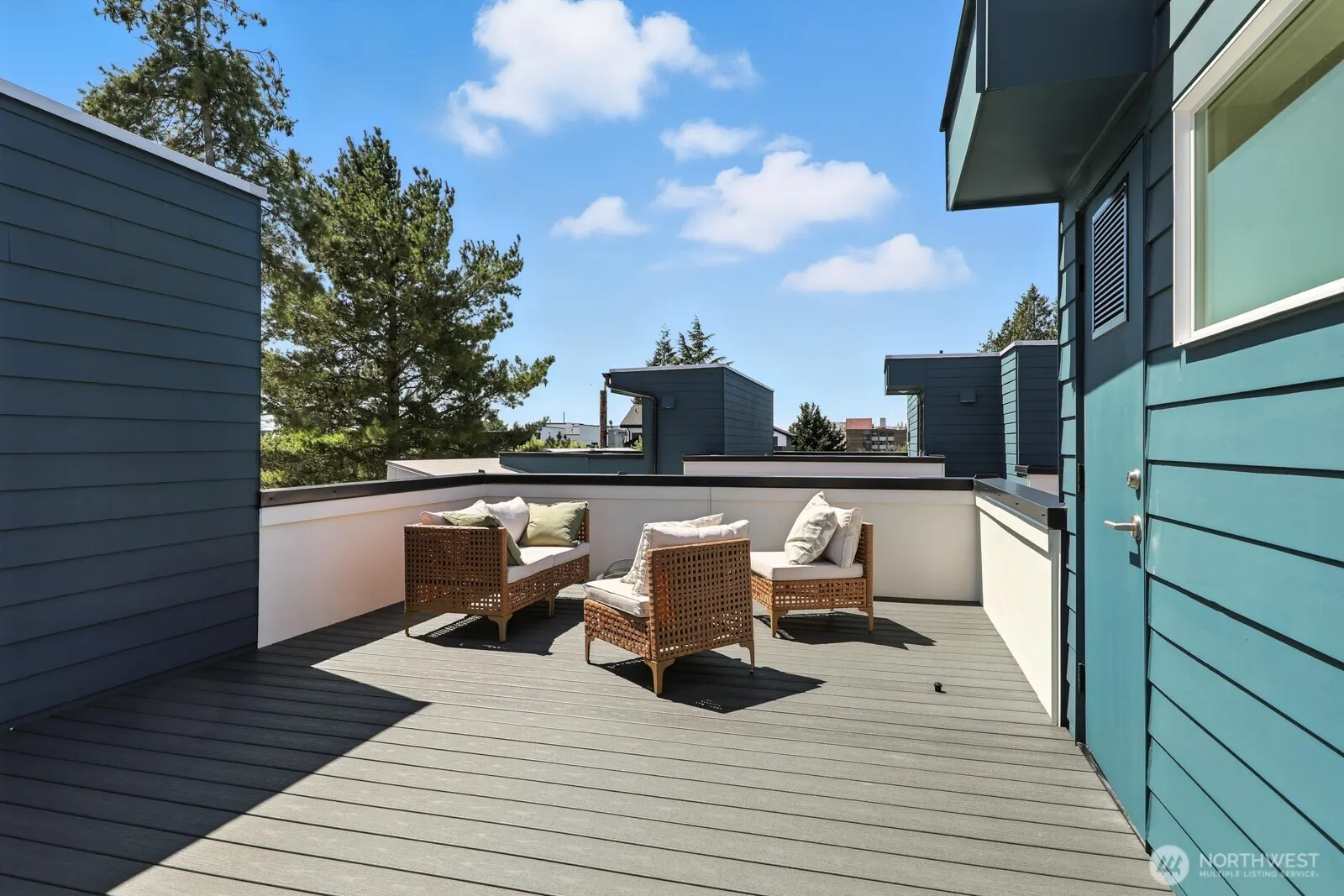 9020 13th Avenue NW #B, Seattle, WA 98117