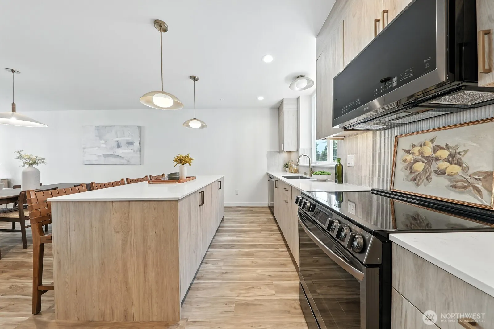 9020 13th Avenue NW #B, Seattle, WA 98117