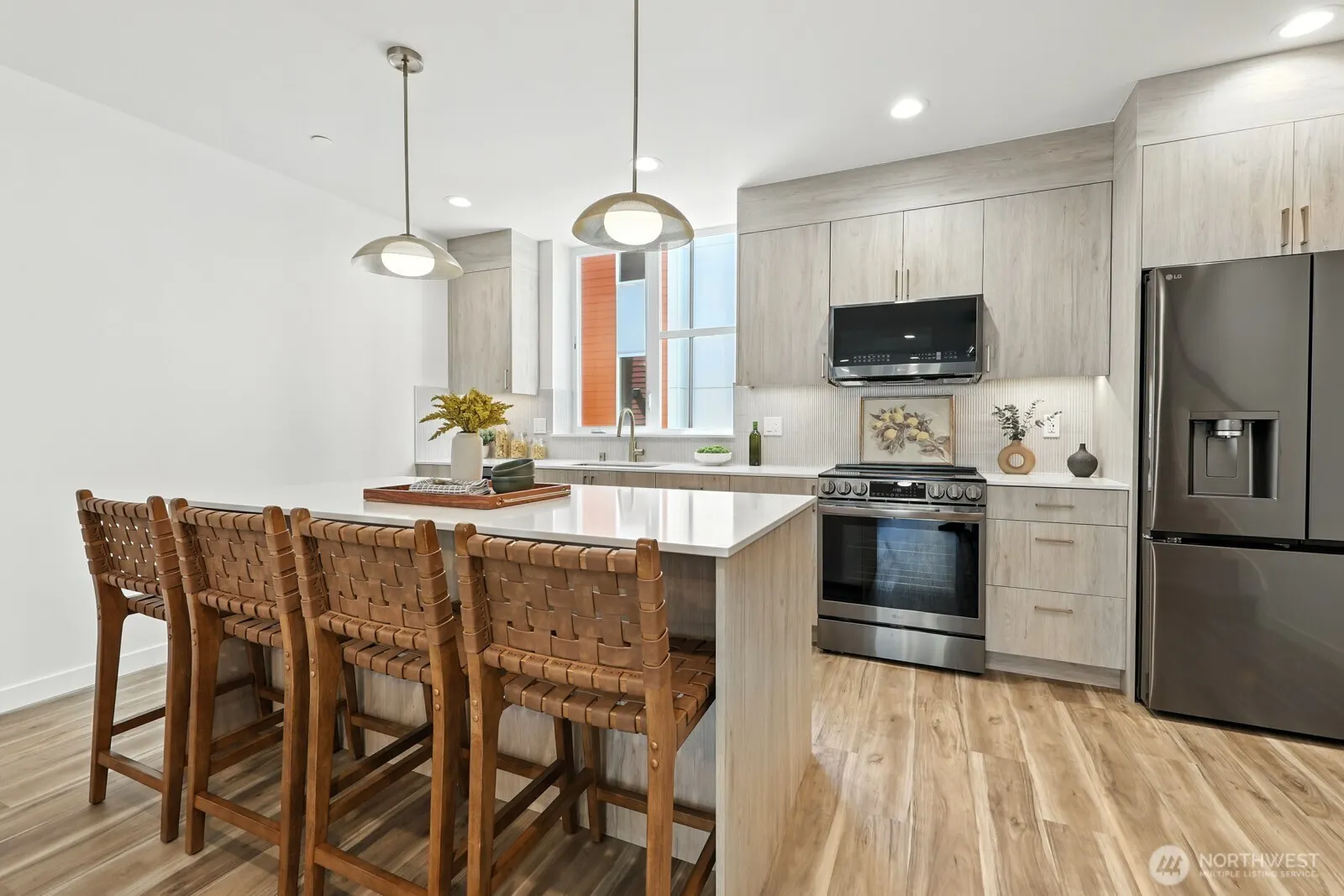 9020 13th Avenue NW #B, Seattle, WA 98117