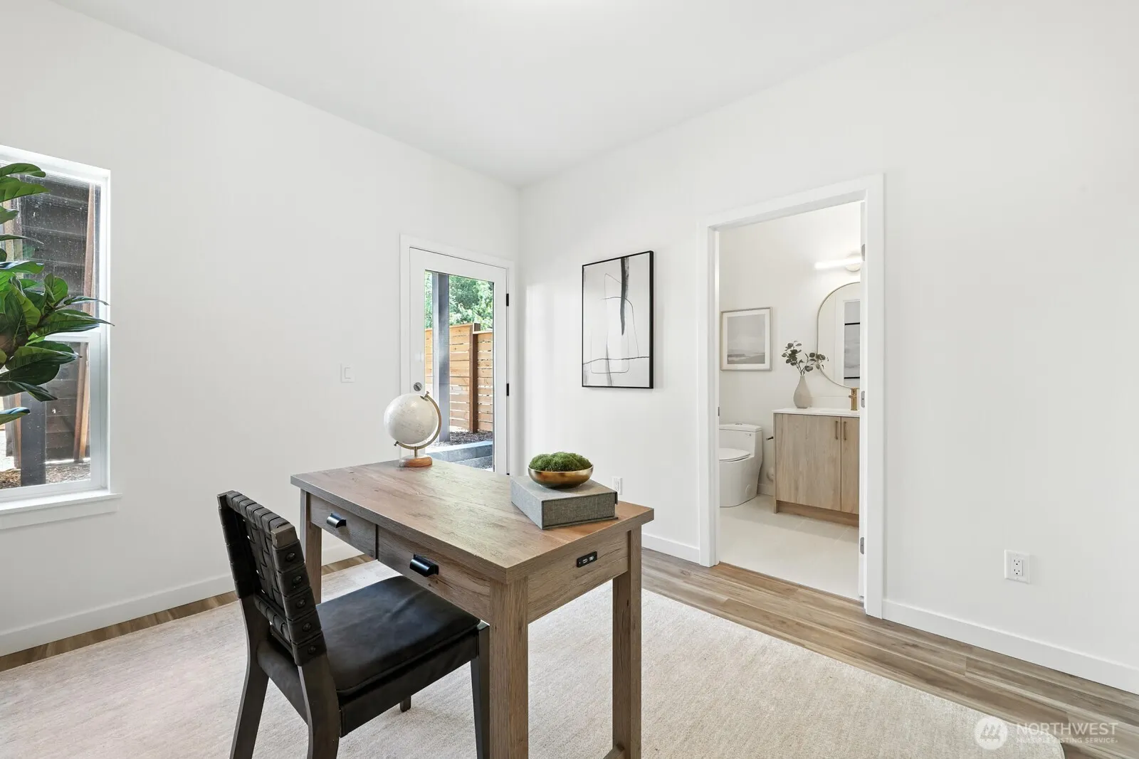 9020 13th Avenue NW #B, Seattle, WA 98117