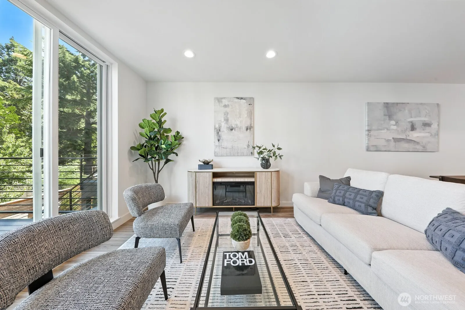9020 13th Avenue NW #B, Seattle, WA 98117