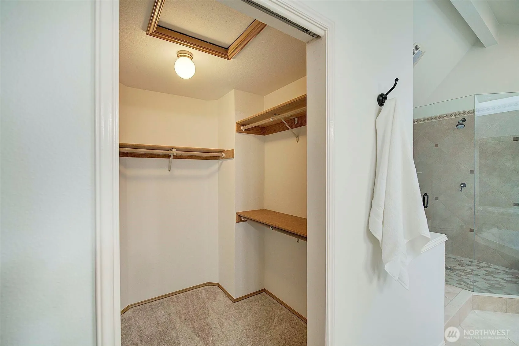 4260 246th Place SE, Sammamish, WA 98029