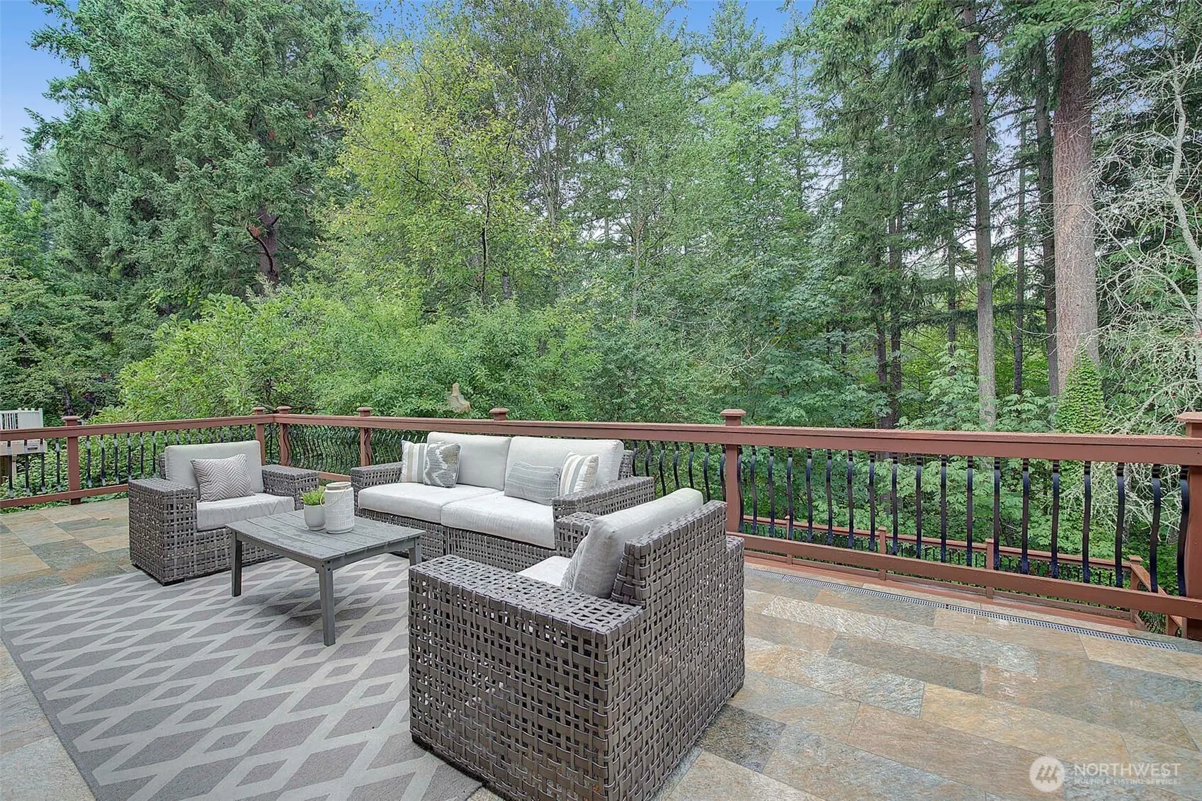 4260 246th Place SE, Sammamish, WA 98029