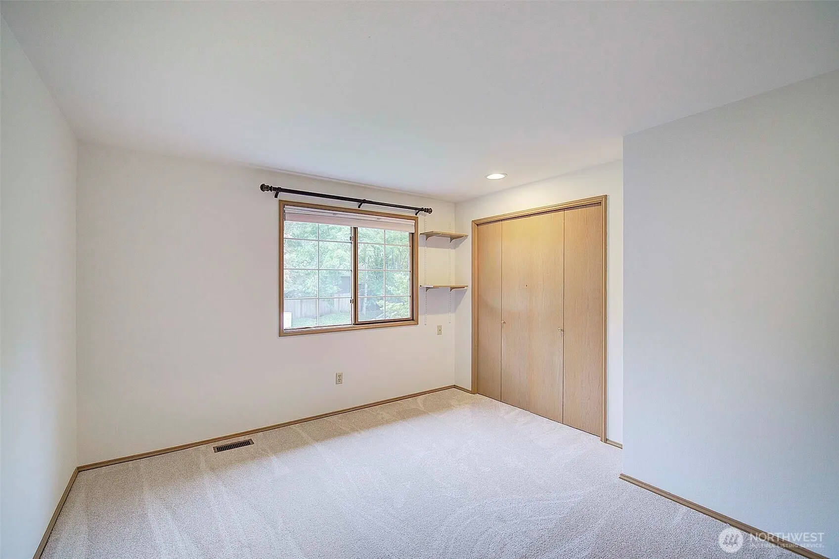 4260 246th Place SE, Sammamish, WA 98029