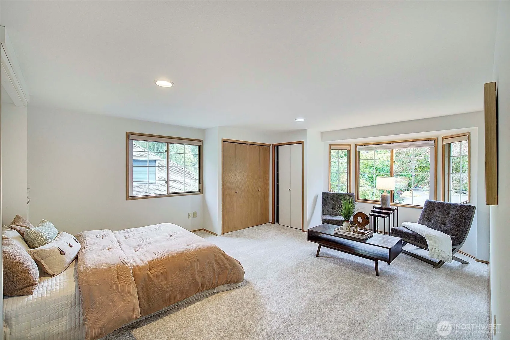 4260 246th Place SE, Sammamish, WA 98029