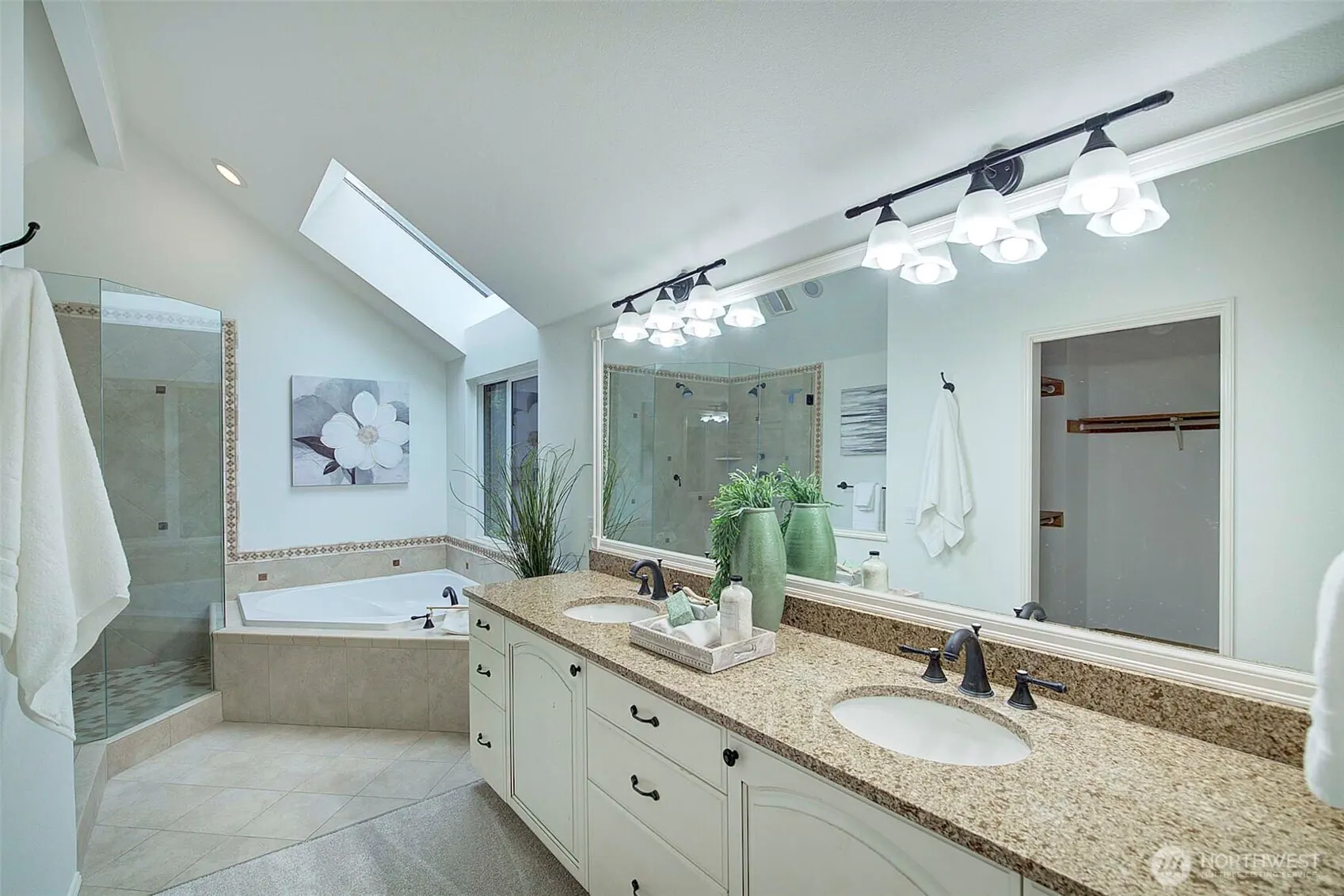 4260 246th Place SE, Sammamish, WA 98029