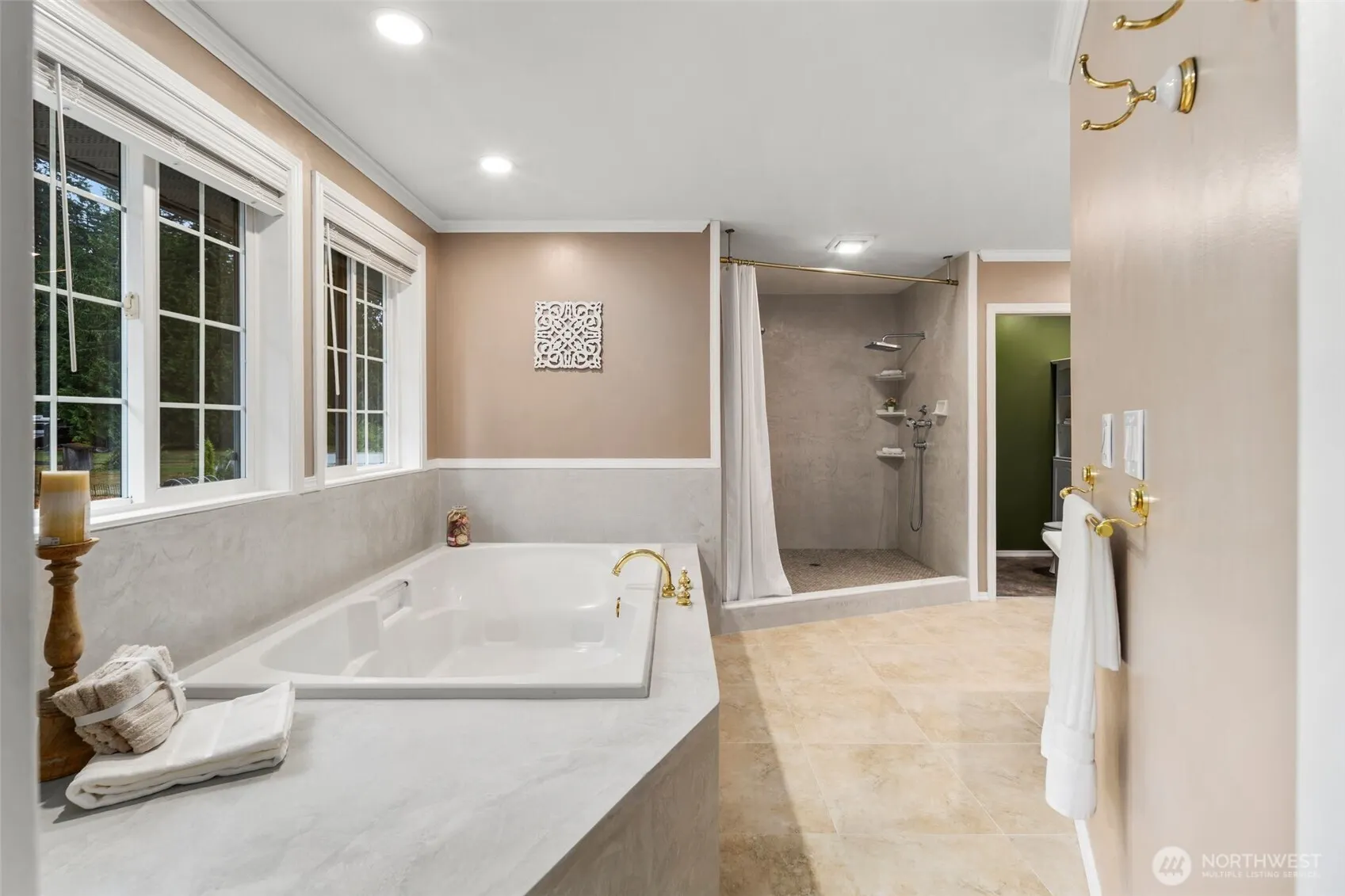 6510 242nd Avenue NE, Redmond, WA 98053