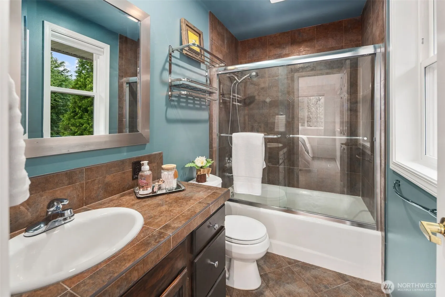 6510 242nd Avenue NE, Redmond, WA 98053