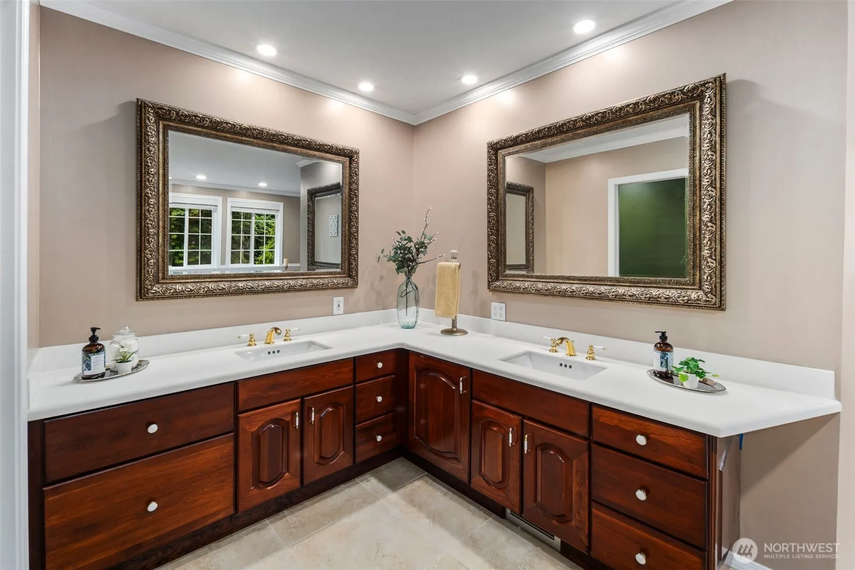 6510 242nd Avenue NE, Redmond, WA 98053