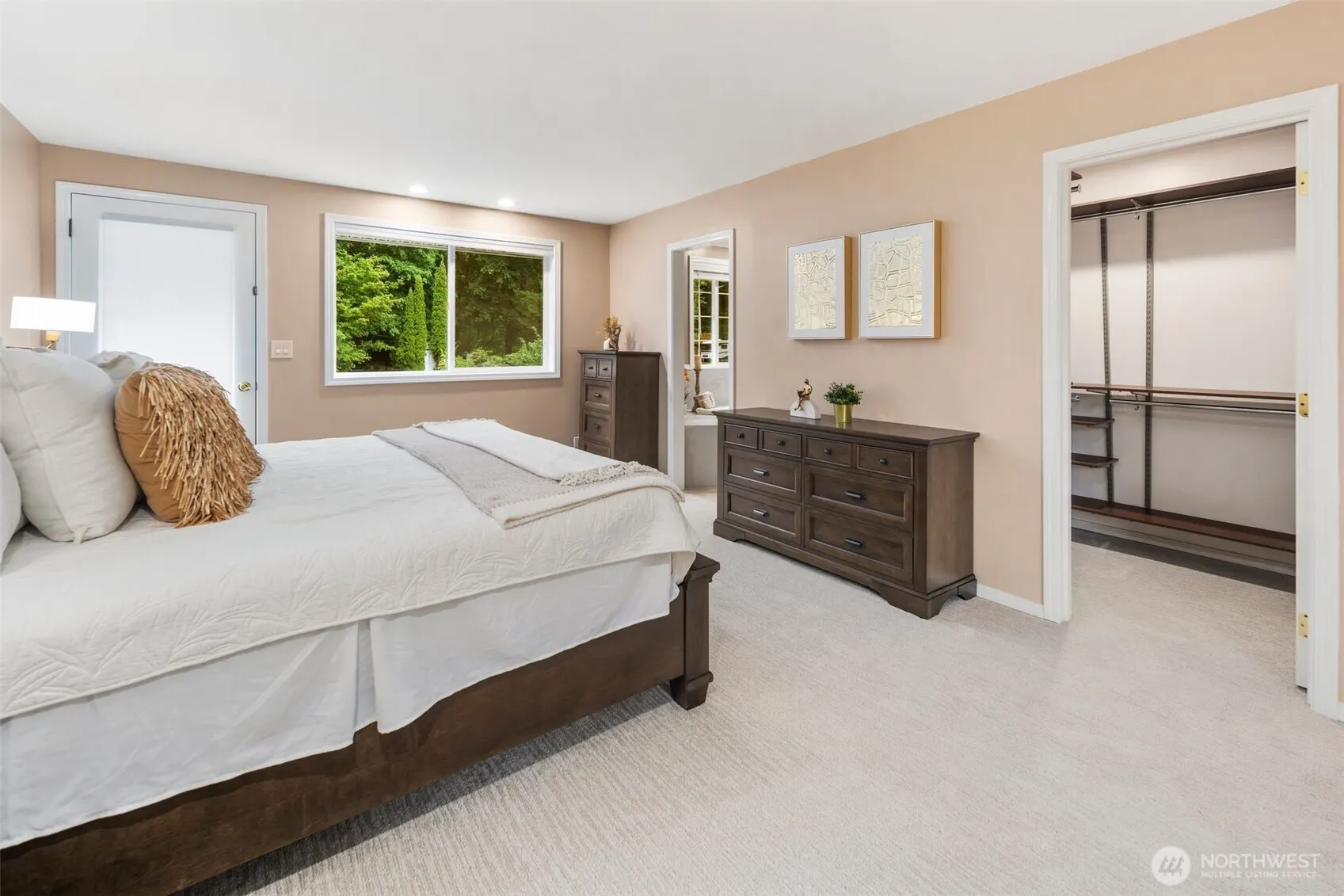 6510 242nd Avenue NE, Redmond, WA 98053