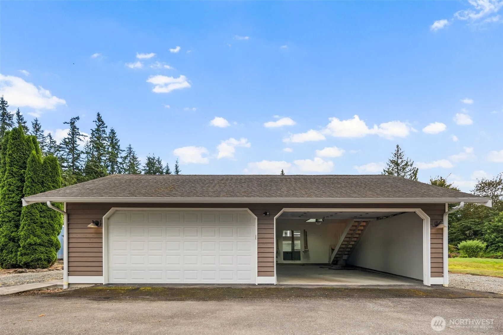 6510 242nd Avenue NE, Redmond, WA 98053
