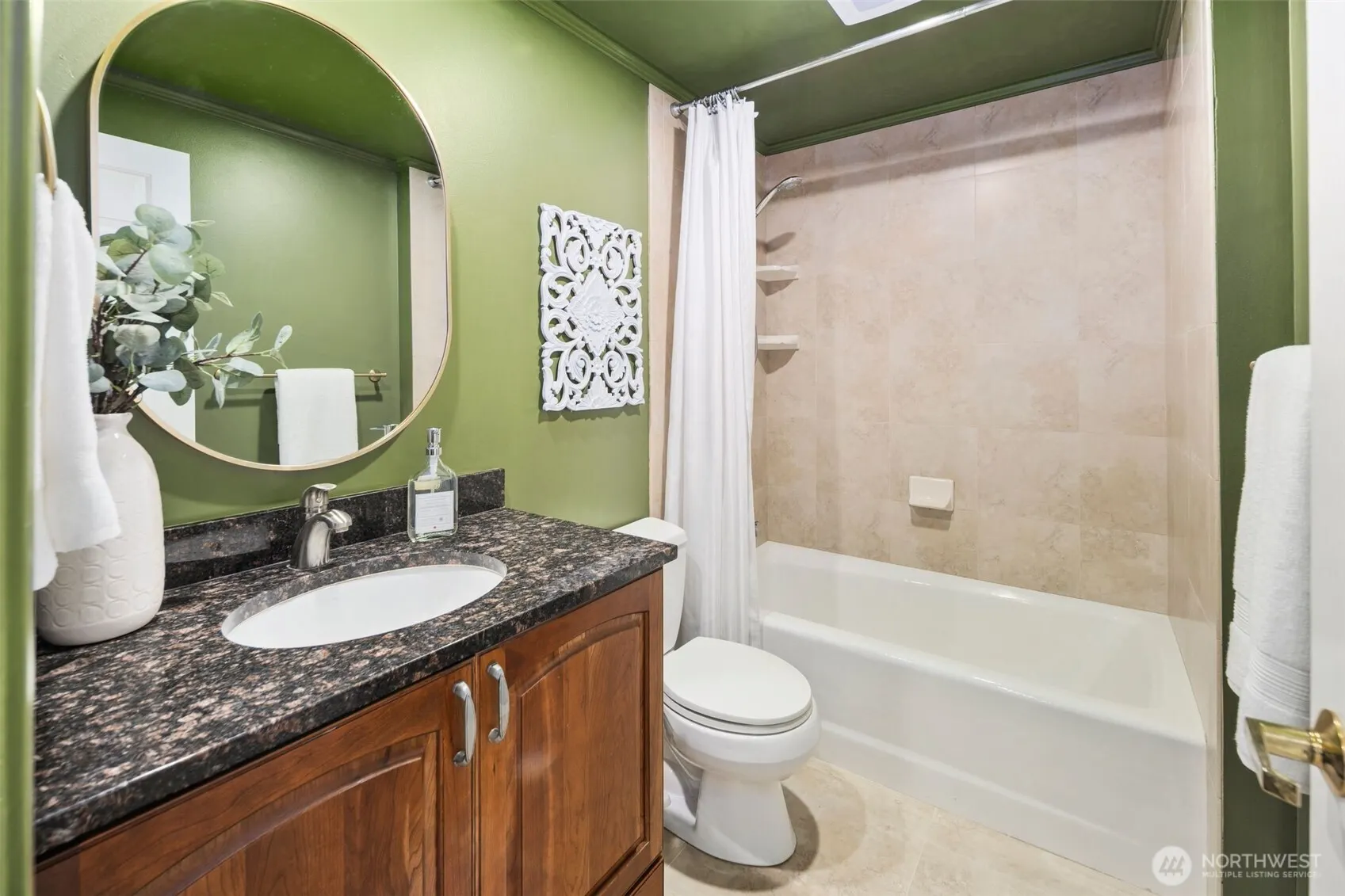 6510 242nd Avenue NE, Redmond, WA 98053