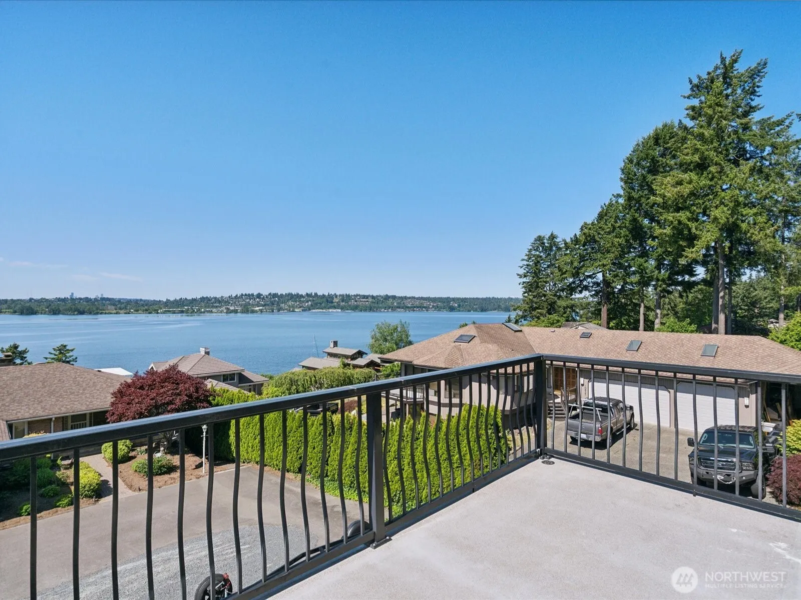 10925 81st Place NE, Kirkland, WA 98034