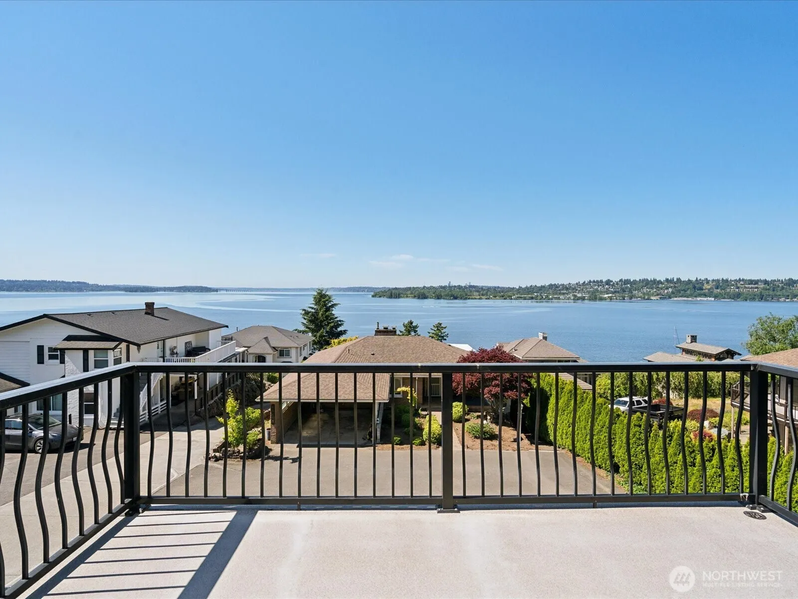 10925 81st Place NE, Kirkland, WA 98034