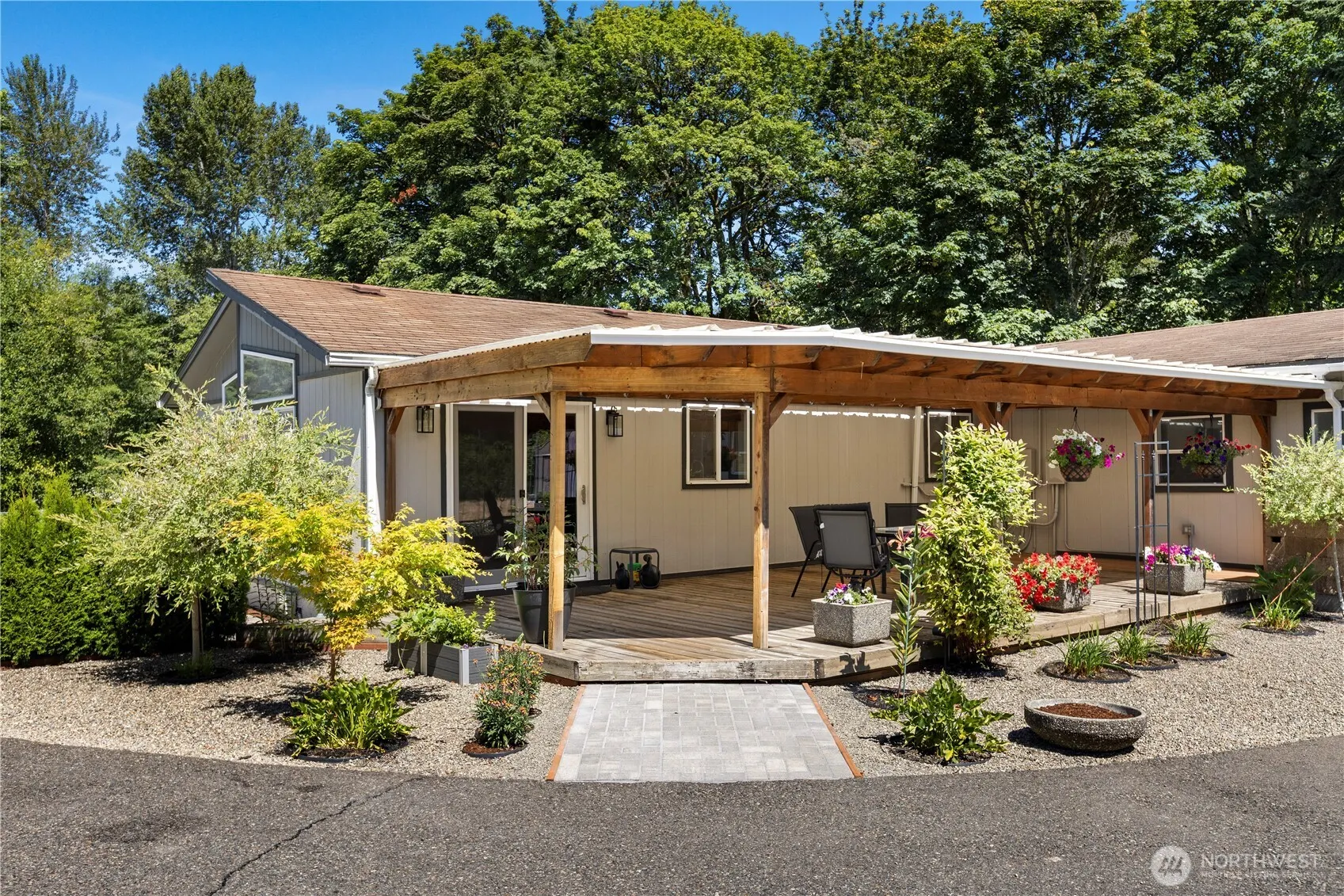 14447 SE 208th Street , Kent, WA 98042-3028