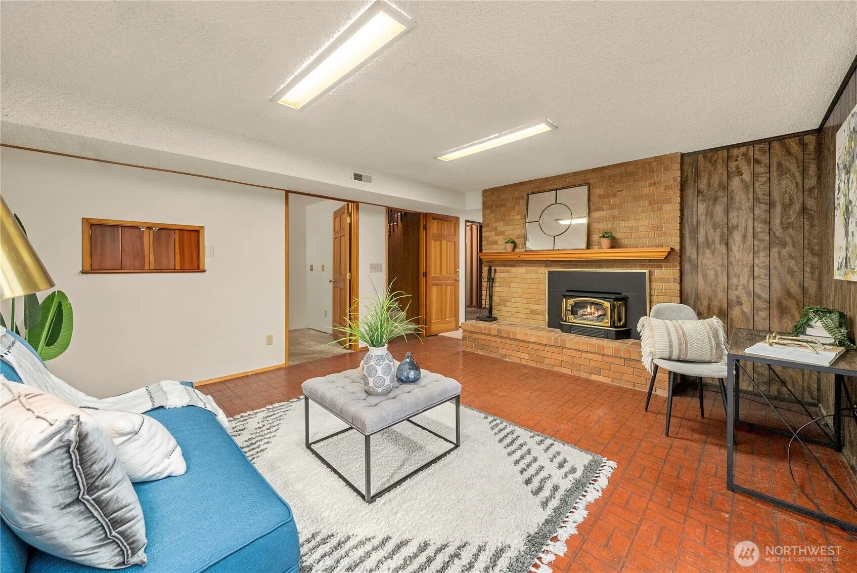 750 Hilltop Avenue , Kent, WA 98031-3118