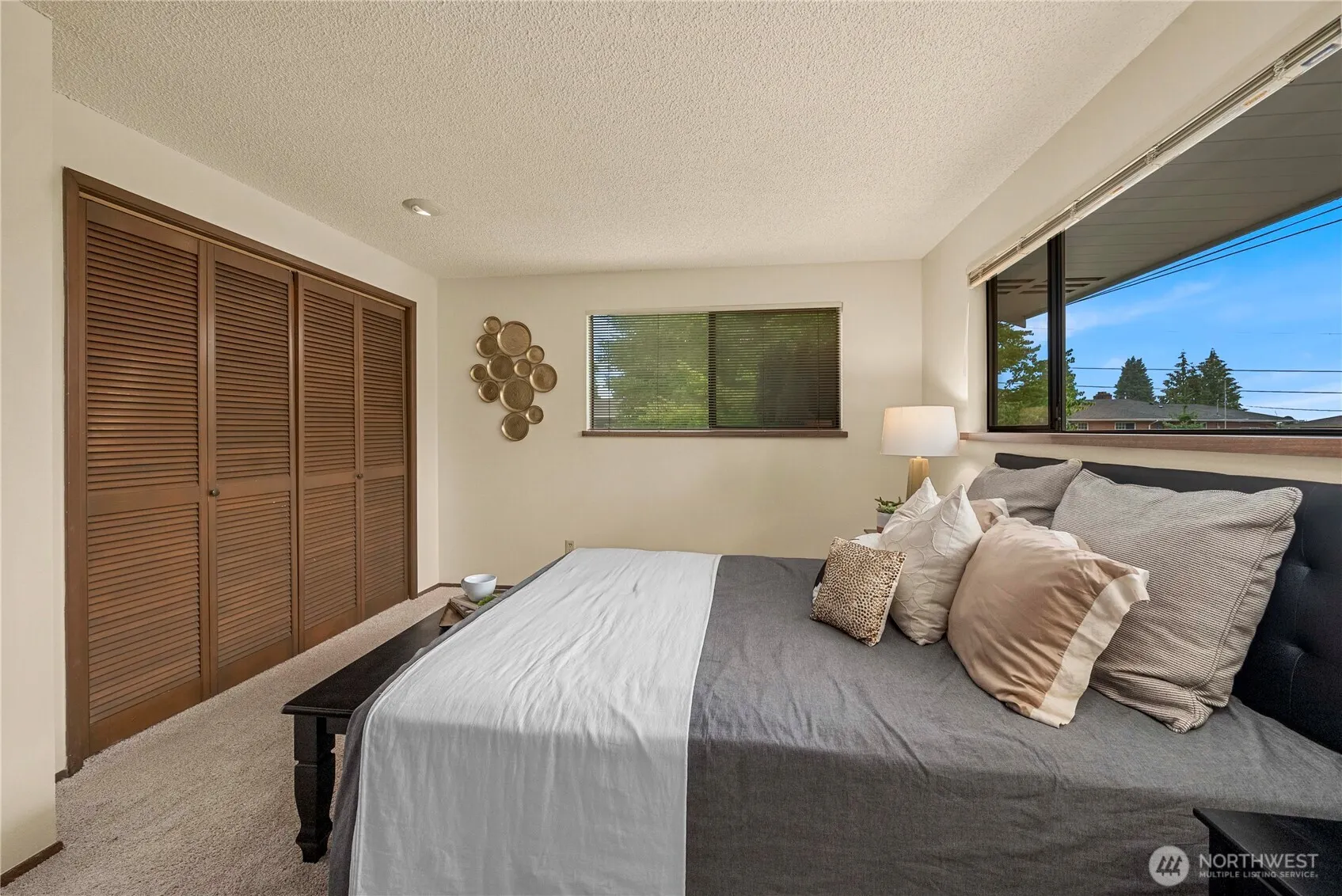 750 Hilltop Avenue , Kent, WA 98031-3118