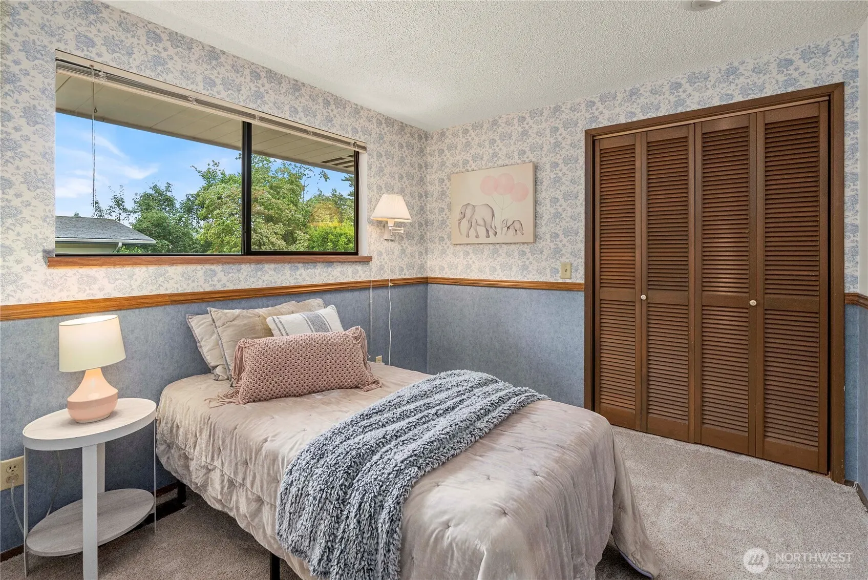 750 Hilltop Avenue , Kent, WA 98031-3118