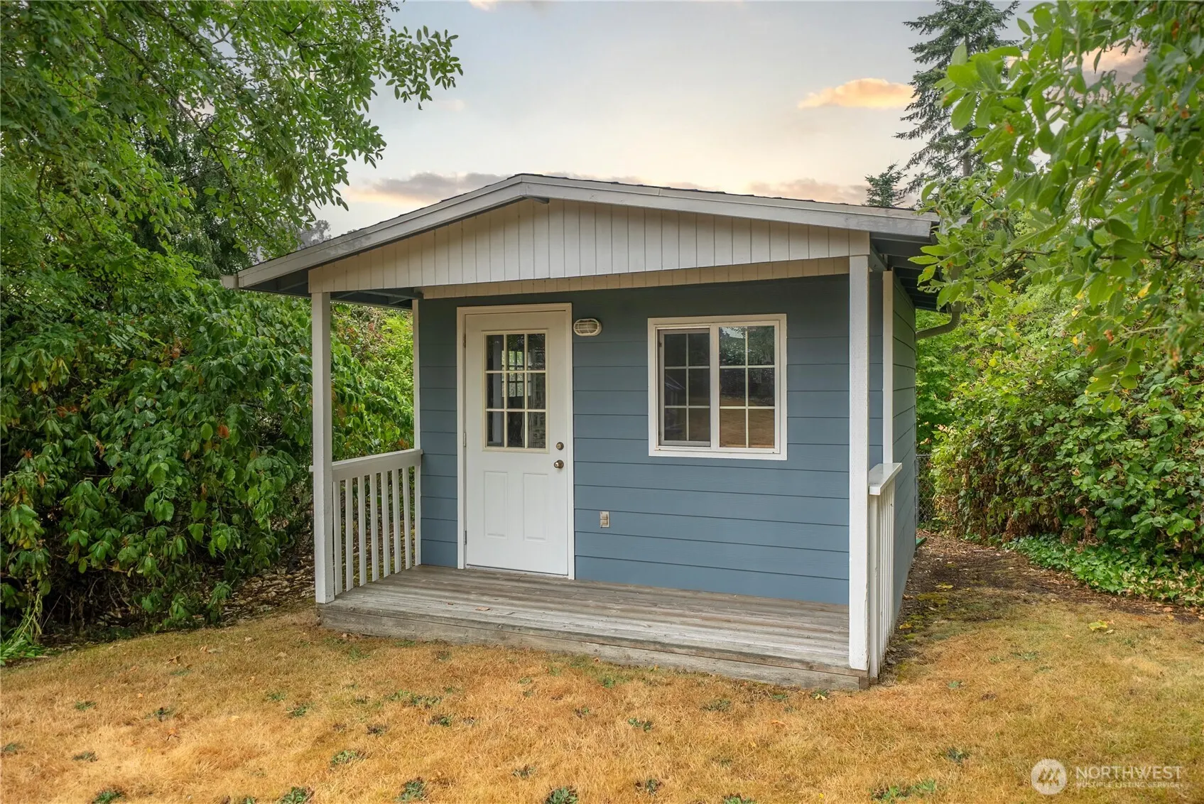 750 Hilltop Avenue , Kent, WA 98031-3118