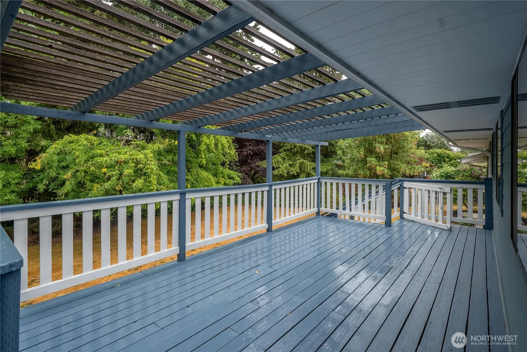 750 Hilltop Avenue , Kent, WA 98031-3118