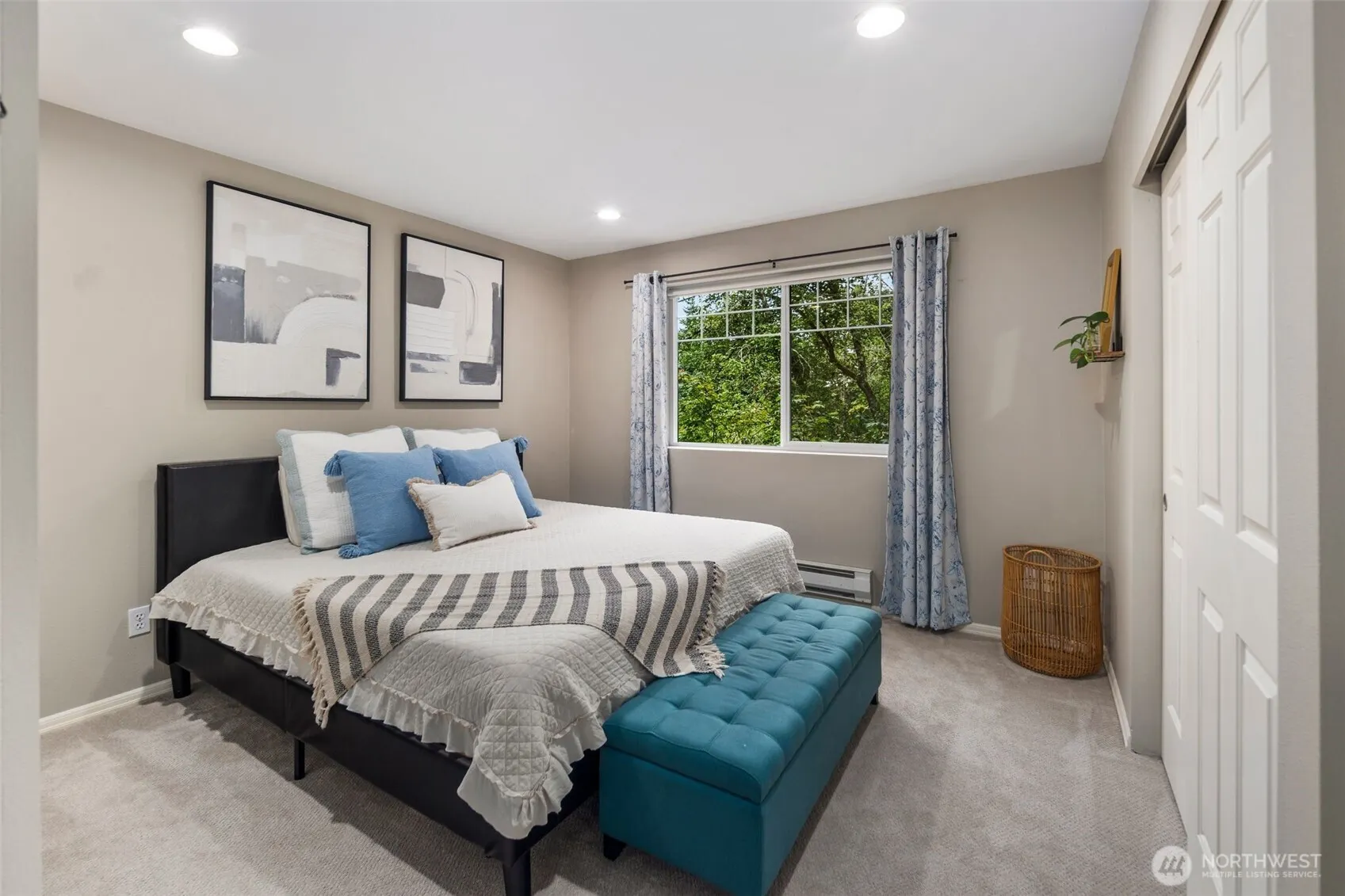 18501 SE Newport Way #H236, Issaquah, WA 98027