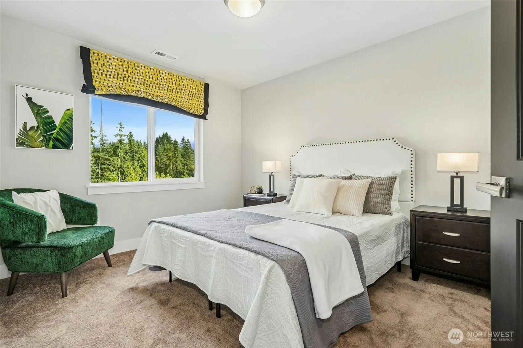 18405 15th Avenue W, Lynnwood, WA 98037