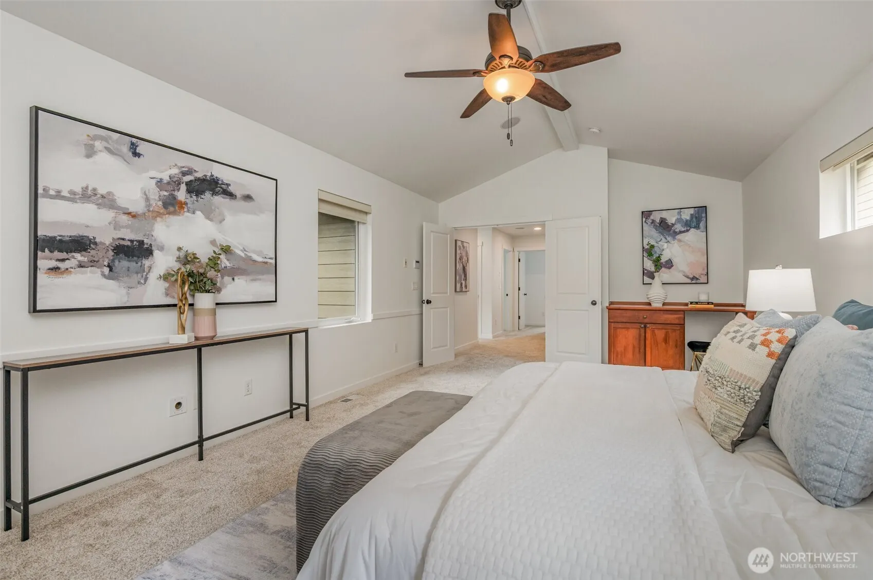 10269 Eastridge Drive NE, Redmond, WA 98053