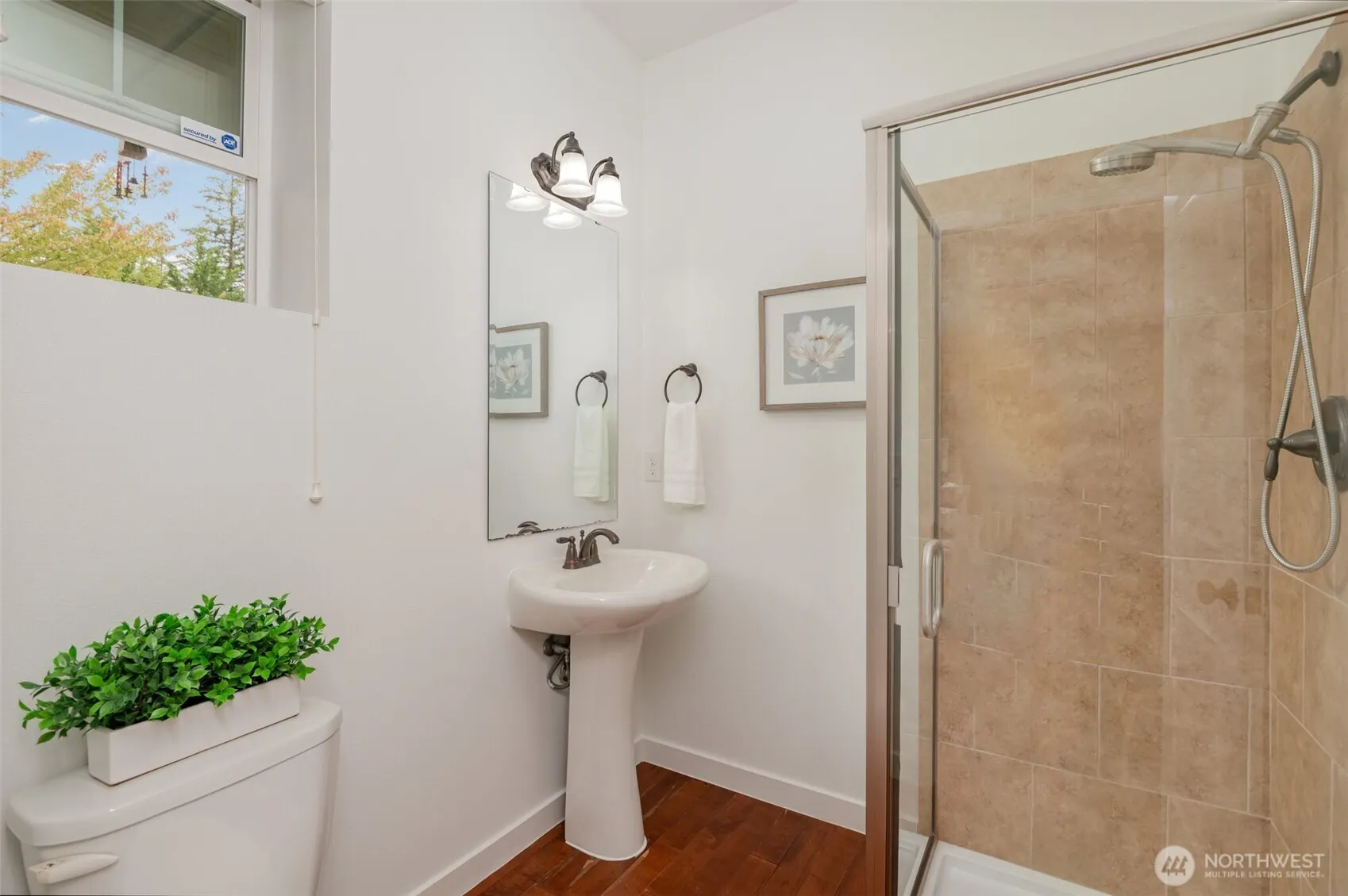 10269 Eastridge Drive NE, Redmond, WA 98053