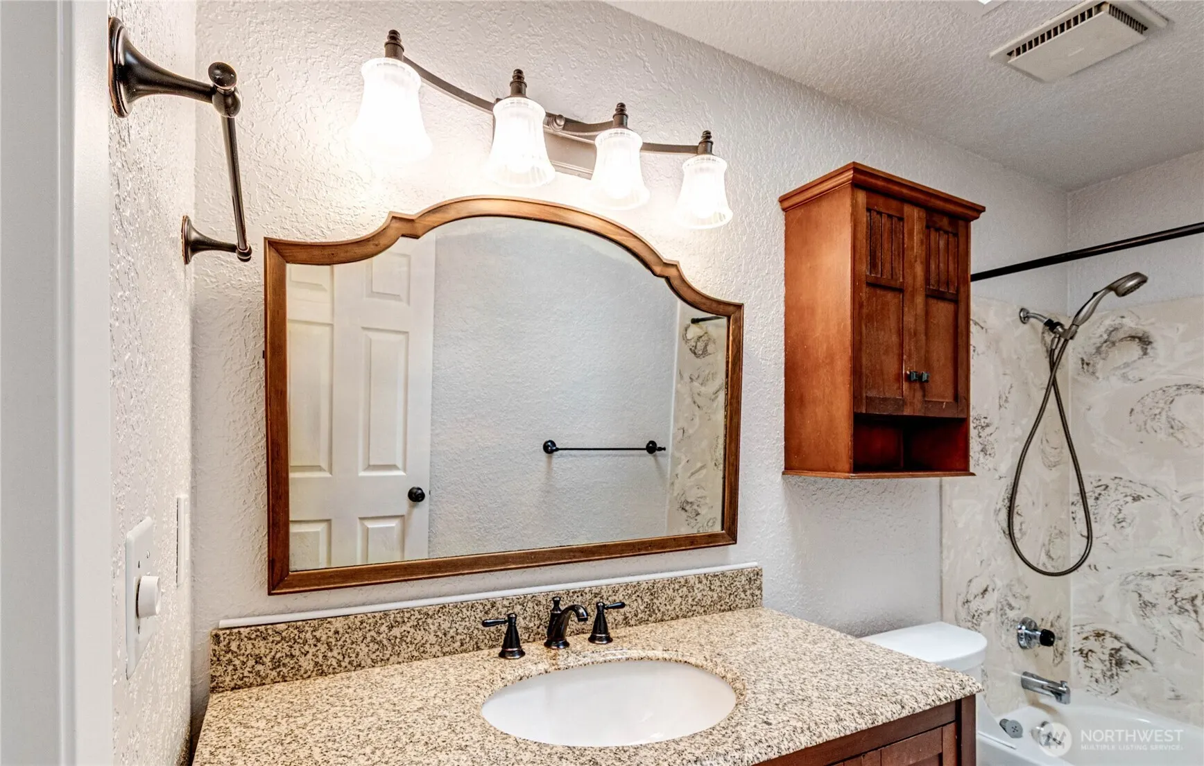 5410 189th Place SW, Lynnwood, WA 98036-5458