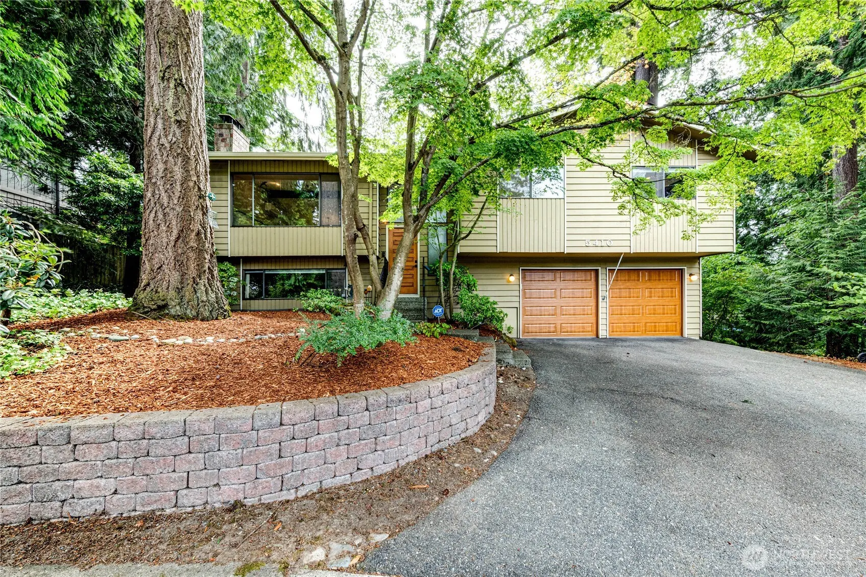 5410 189th Place SW, Lynnwood, WA 98036-5458