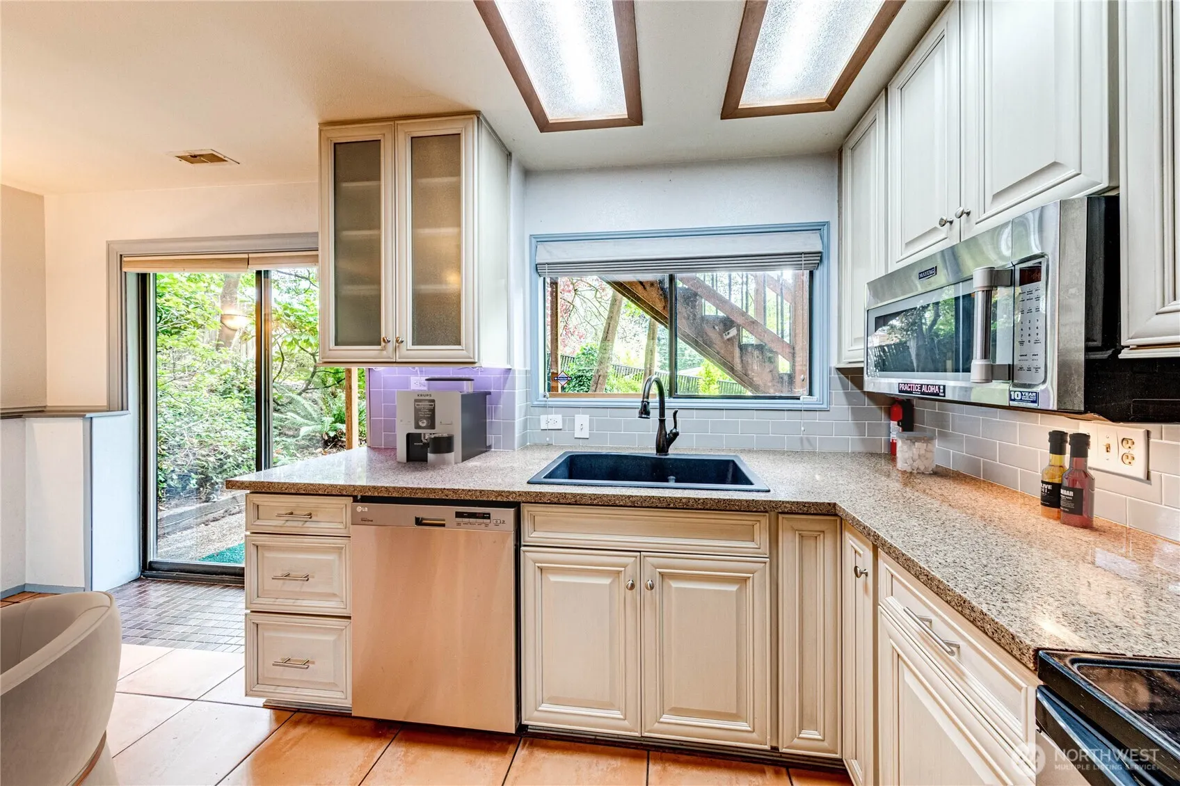 5410 189th Place SW, Lynnwood, WA 98036-5458