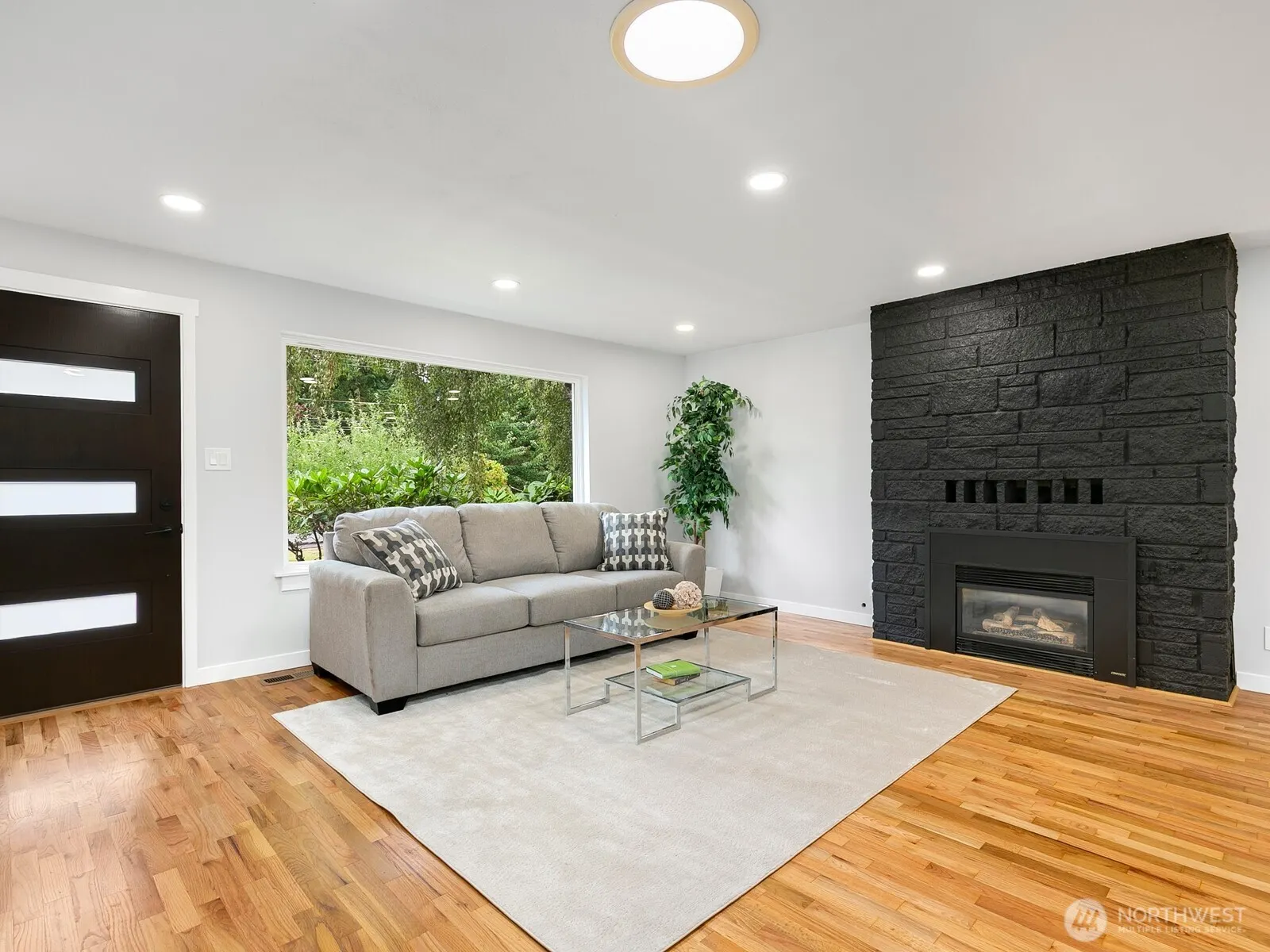 4828 180th Street SW, Lynnwood, WA 98037