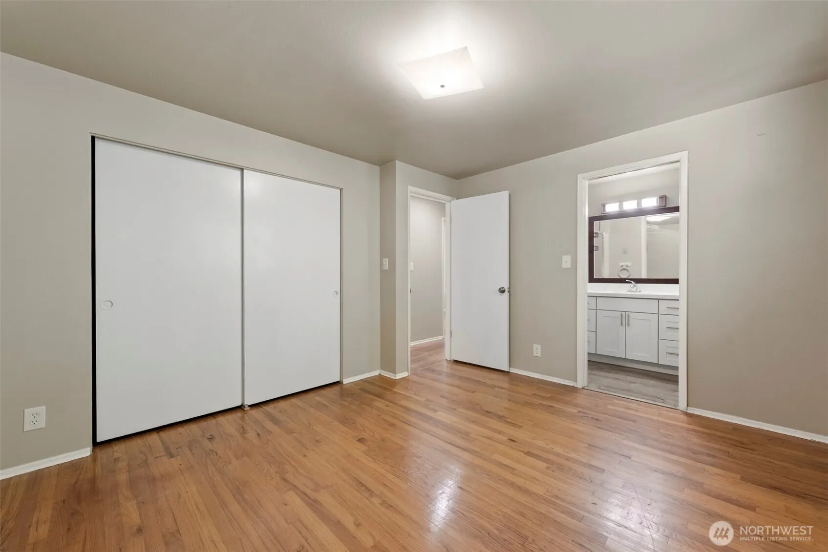 5318 128th Avenue SE, Bellevue, WA 98006