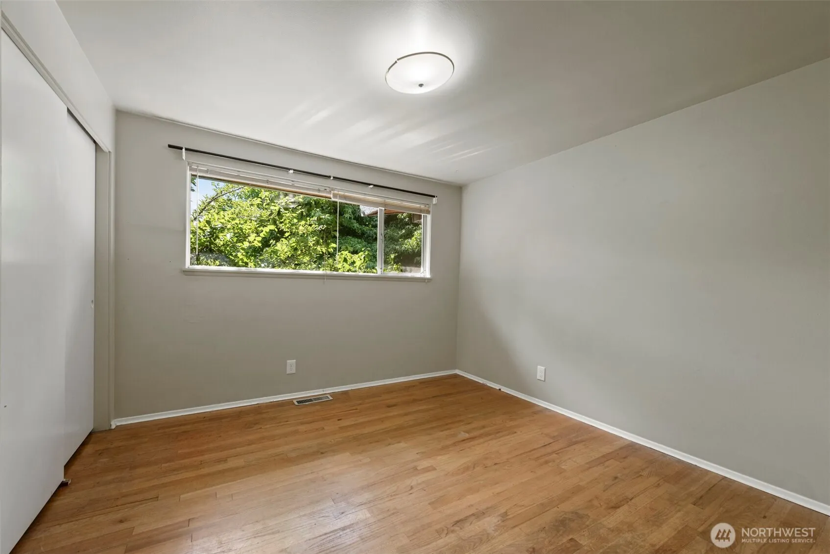 5318 128th Avenue SE, Bellevue, WA 98006