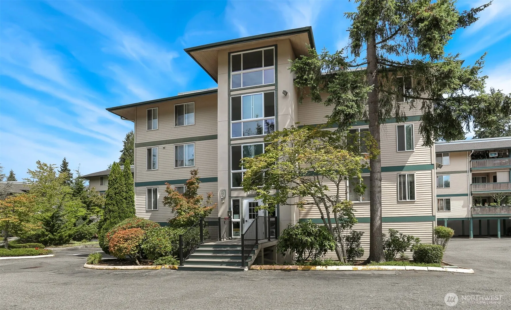 5630 200th Street SW #B119, Lynnwood, WA 98036