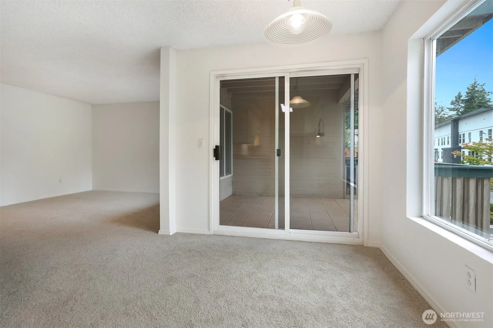5630 200th Street SW #B119, Lynnwood, WA 98036