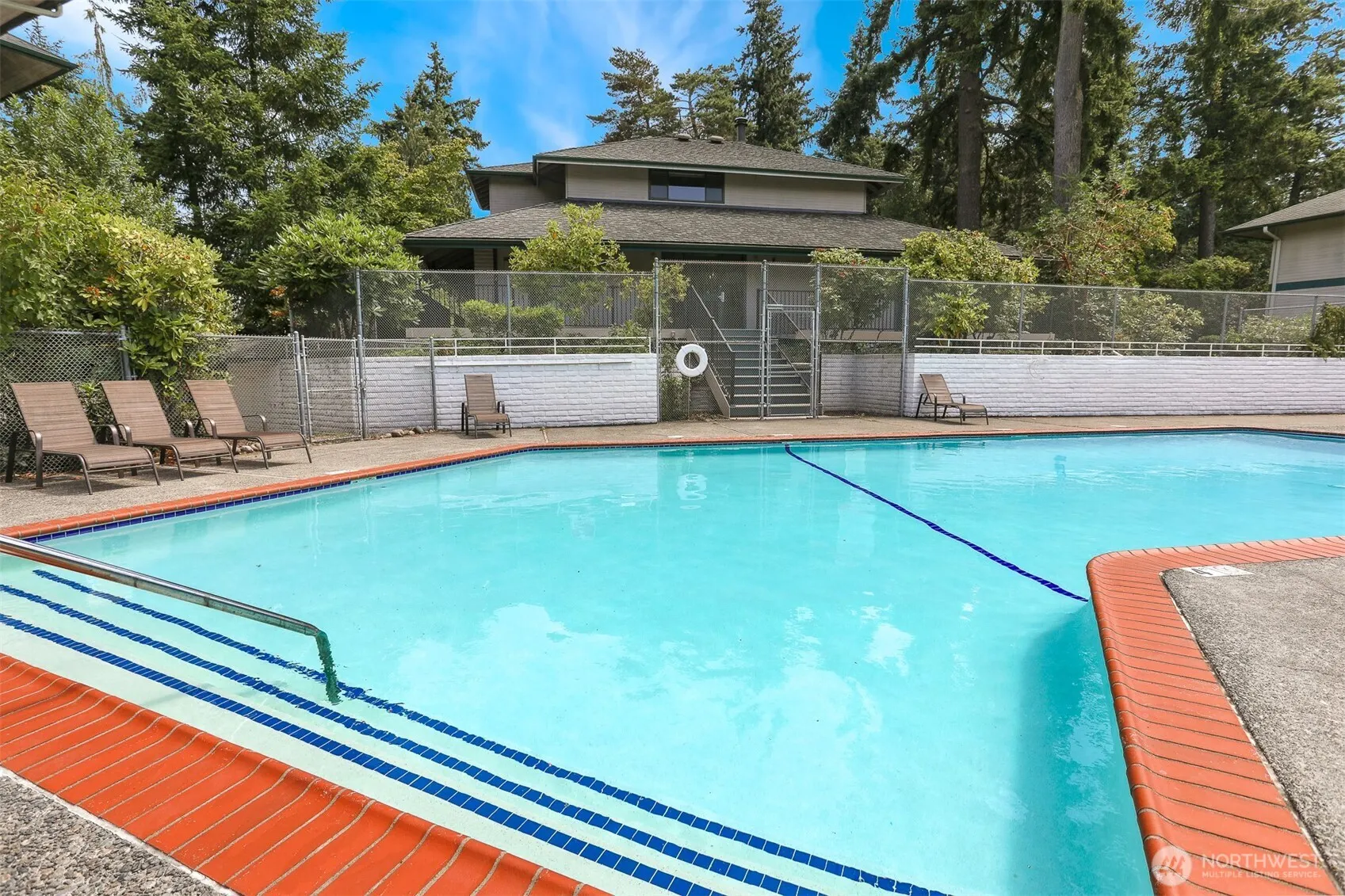 5630 200th Street SW #B119, Lynnwood, WA 98036