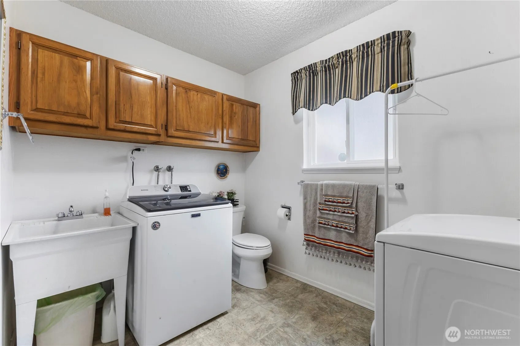 4705 S 272nd Street , Kent, WA 98032