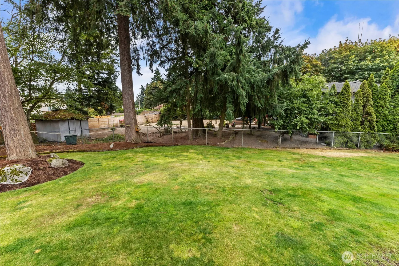 4705 S 272nd Street , Kent, WA 98032