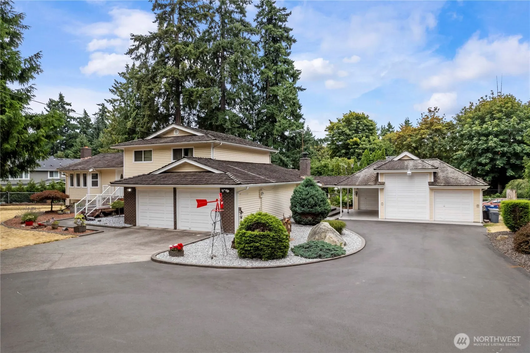 4705 S 272nd Street , Kent, WA 98032