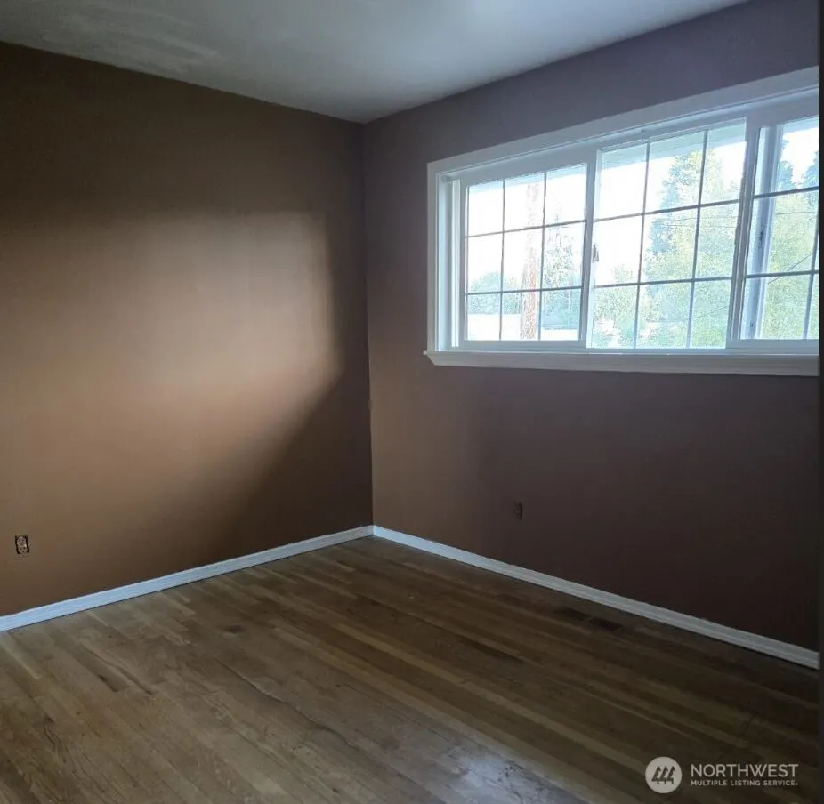 4140 NE 11th Street , Renton, WA 98059