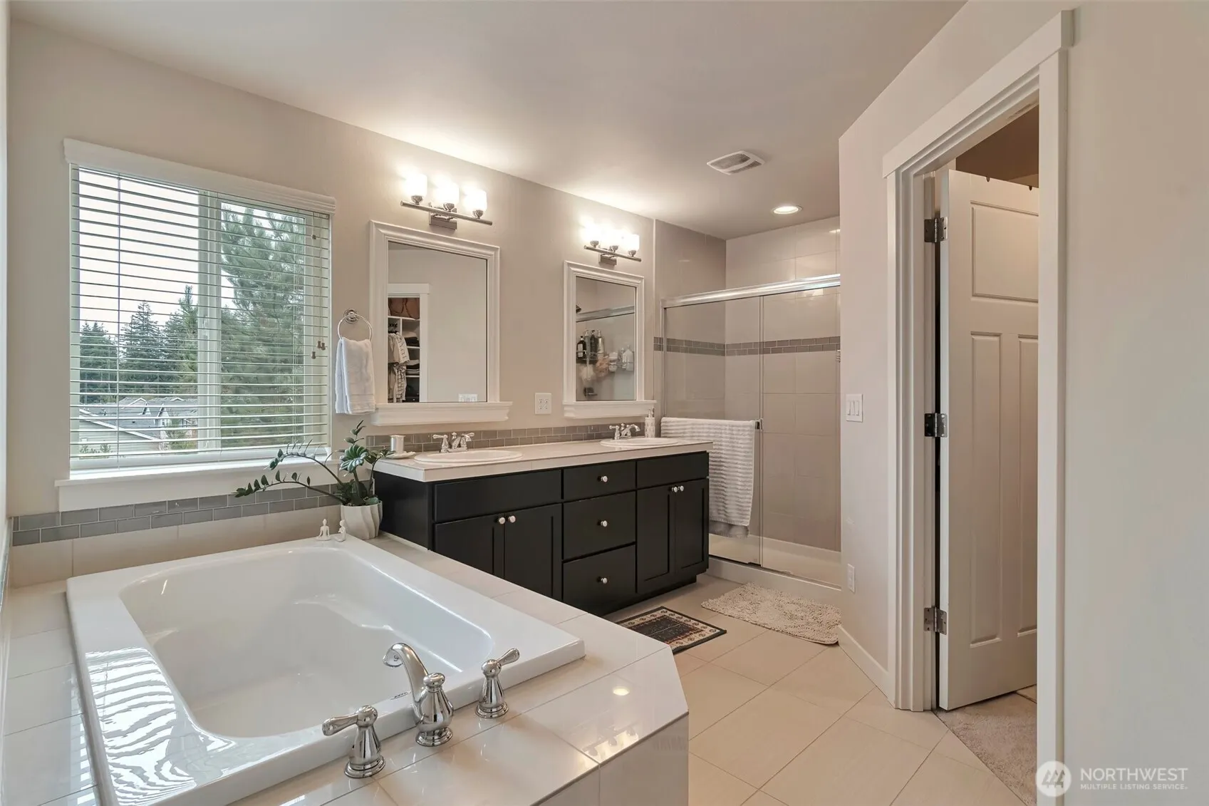 17618 40th Drive SE #Lot11, Bothell, WA 98012