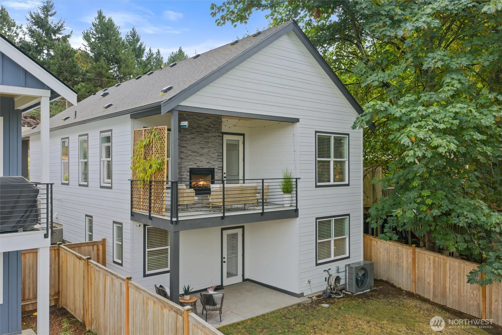11003 126th Avenue NE, Kirkland, WA 98033