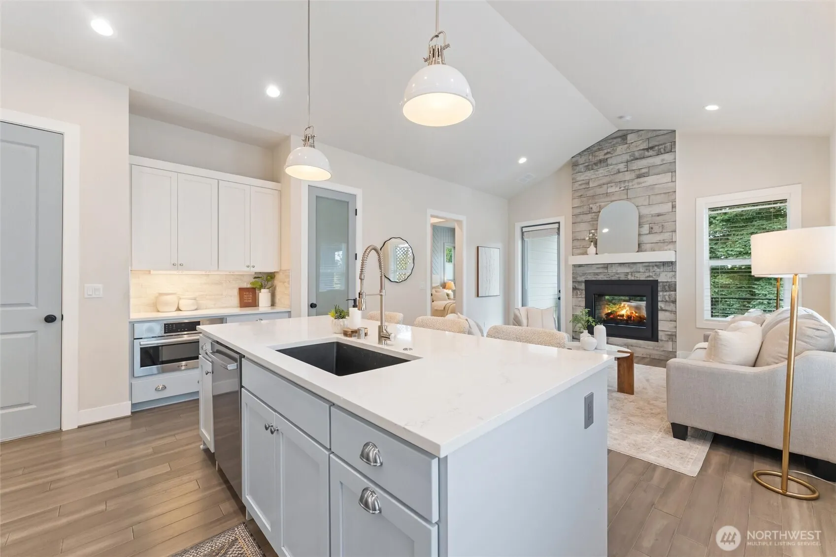 11003 126th Avenue NE, Kirkland, WA 98033