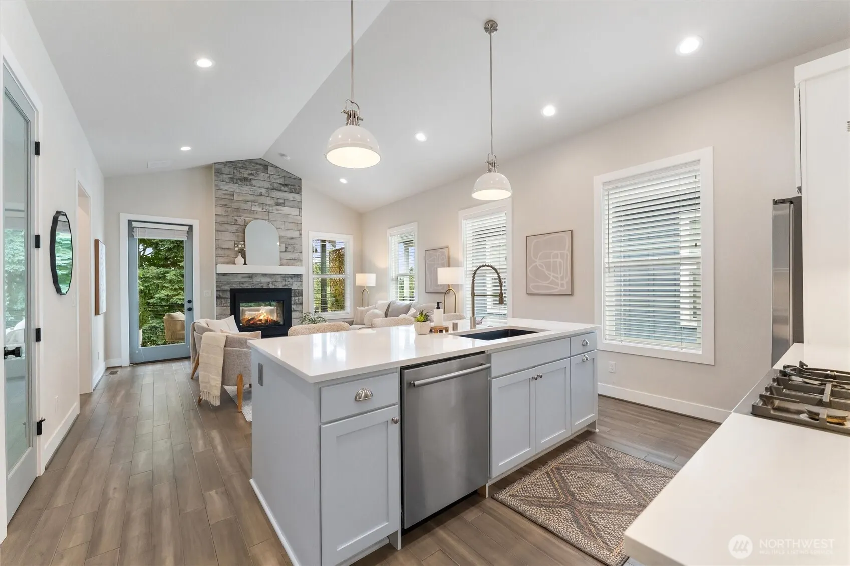 11003 126th Avenue NE, Kirkland, WA 98033
