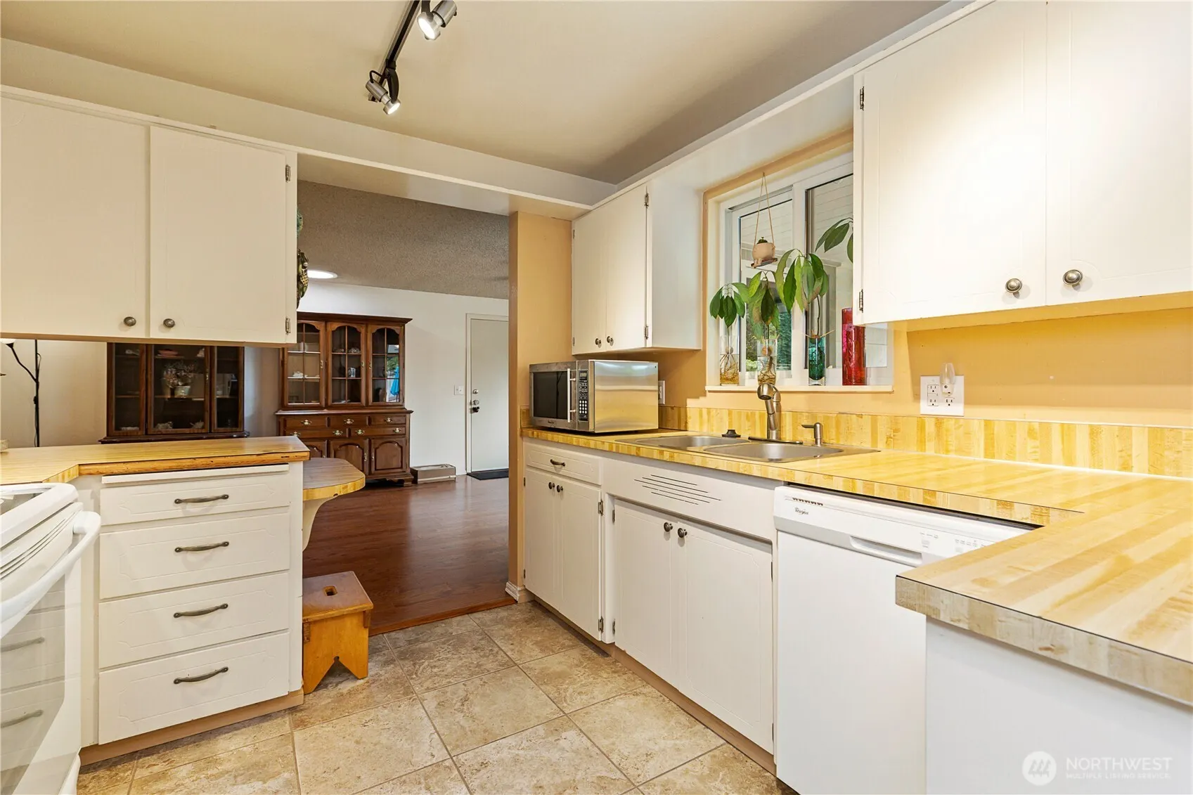 16433 SE 147th Street , Renton, WA 98059