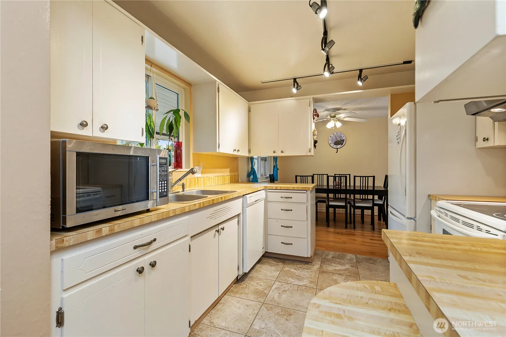 16433 SE 147th Street , Renton, WA 98059