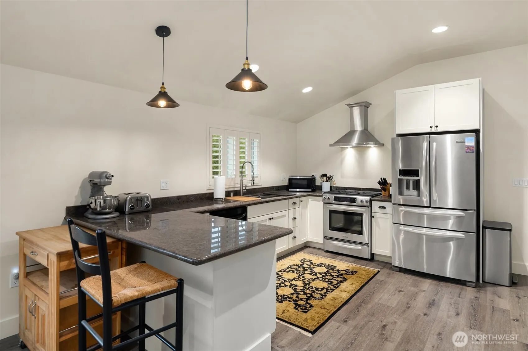 21002 NE 50th Street , Redmond, WA 98053-6003