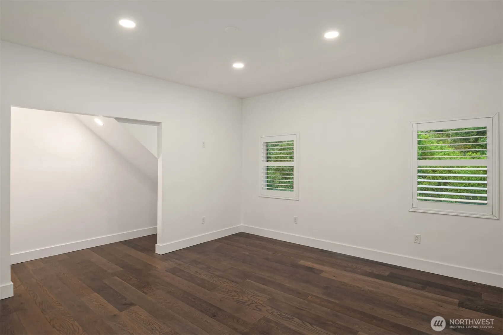 21002 NE 50th Street , Redmond, WA 98053-6003