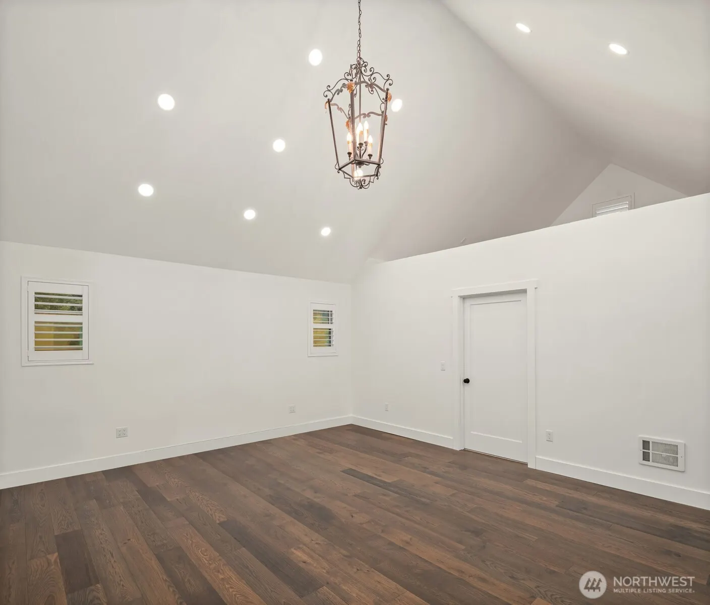 21002 NE 50th Street , Redmond, WA 98053-6003